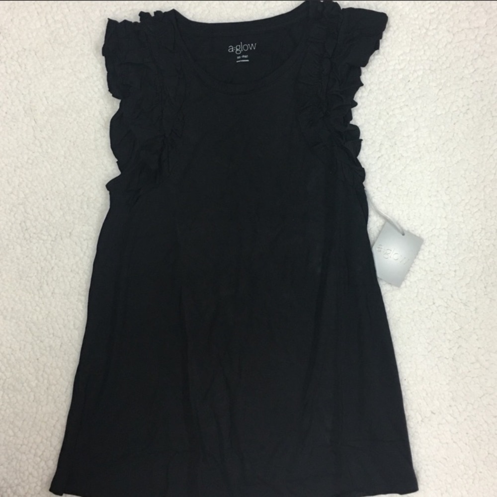 Maternity a:glow black ruffle sleeve tee XS‎